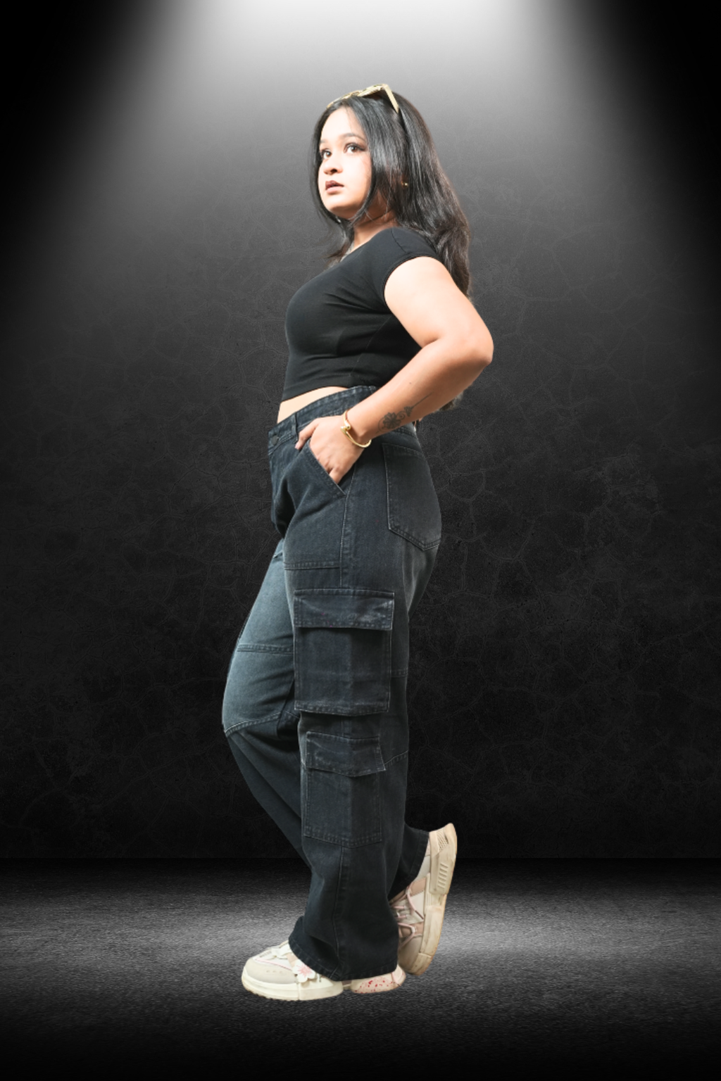 Women's Cargo Fit Jeans Black - Three-quarter side view