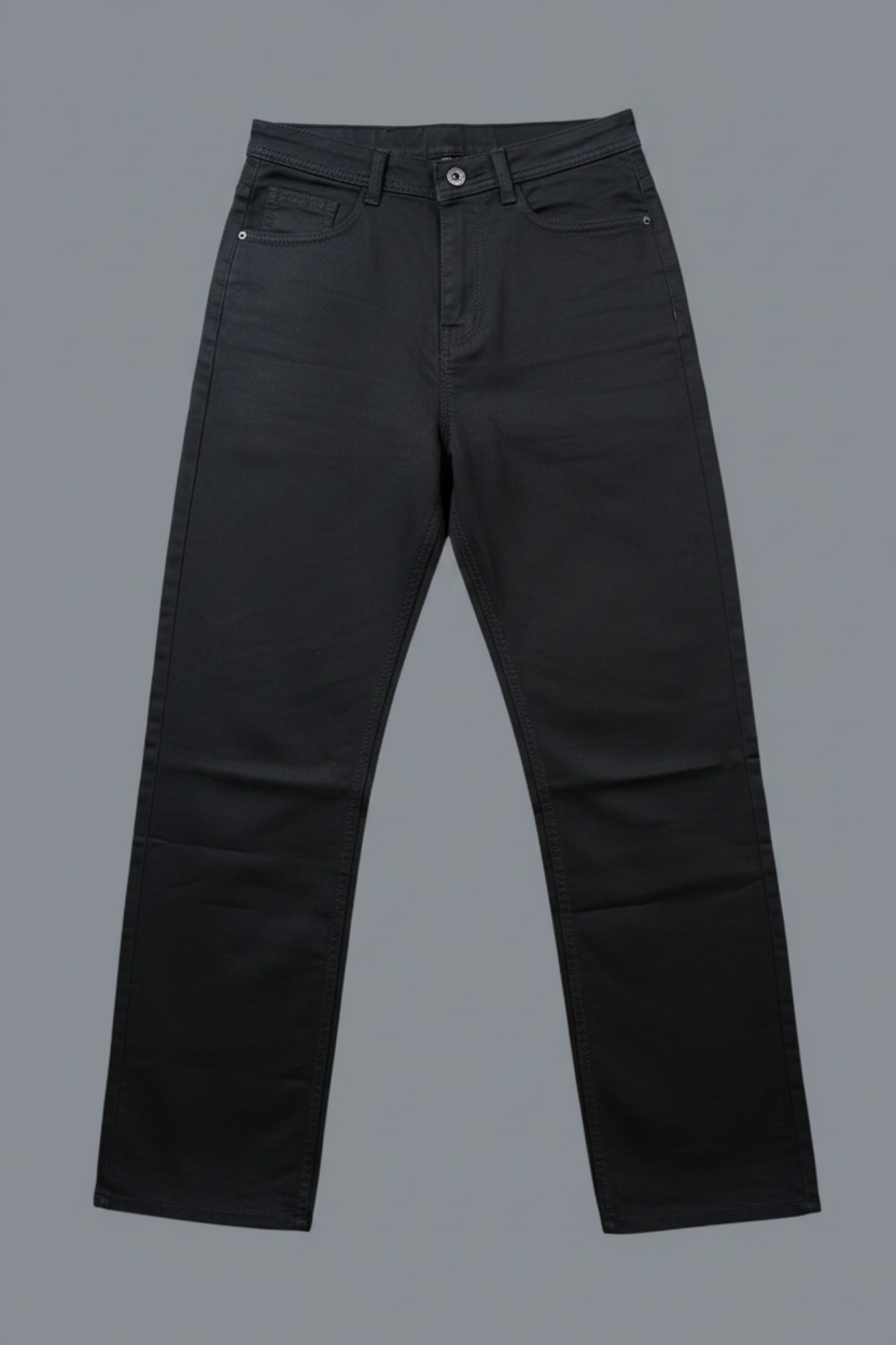 Women's Straight Fit Jeans Black - Additional model view