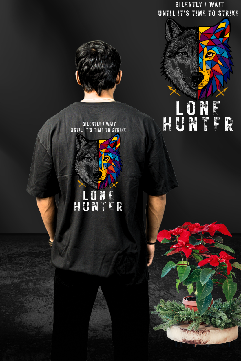 Lone Hunter - Oversize Print T-Shirt